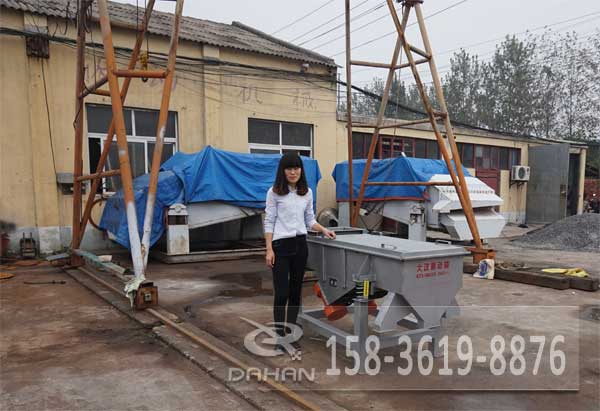 小型瓜子直线绿巨人成人网站